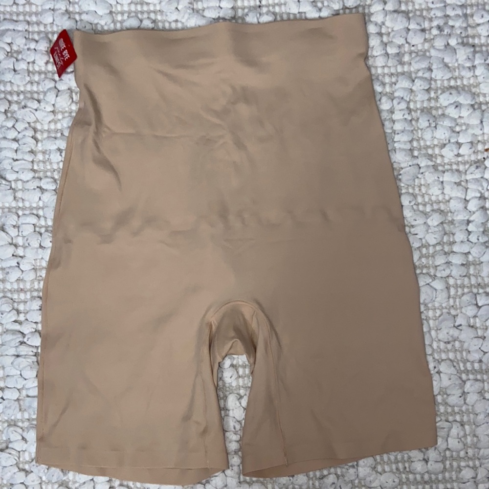 Spanx body smoother